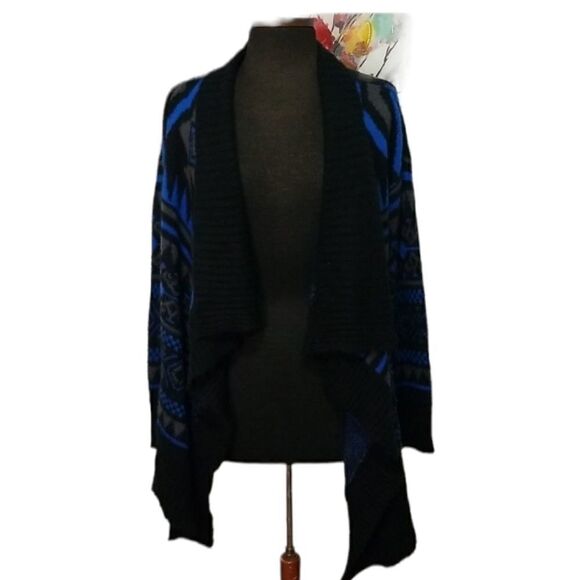 Neiman Marcus Blue Multicolored Sweater size Medium - Picture 1 of 10